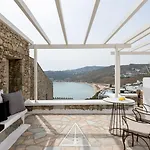 Cova Mykonos Apartahotel