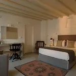 Cova Mykonos Elia (Mykonos)