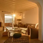Cova Mykonos 4*