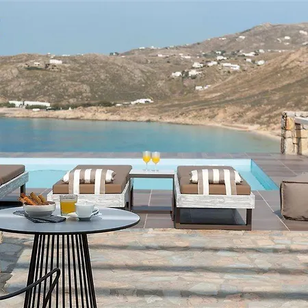 Cova Mykonos アパートホテル