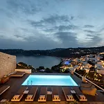 Cova Mykonos アパートホテル