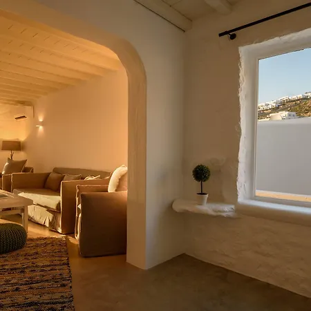 Cova Mykonos 4*