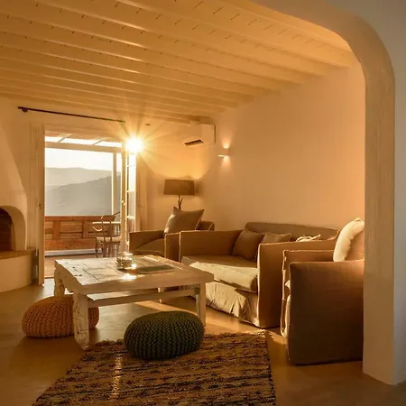 Cova Mykonos 4*