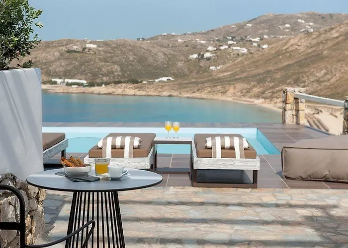 Cova Mykonos Apartahotel