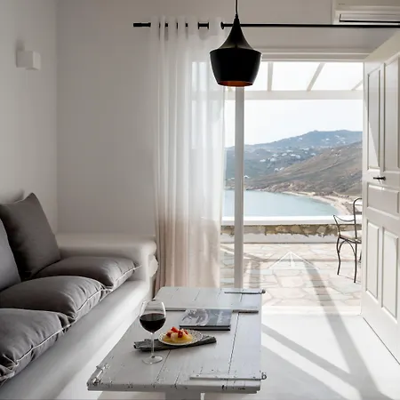 كوفا ميكونوس سويتس