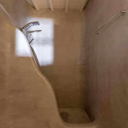 شقة فندقية كوفا ميكونوس سويتس 4*